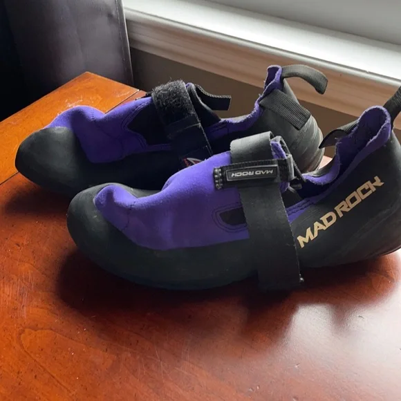 Used Mad Rock climbing shoes - Picture 2 of 7